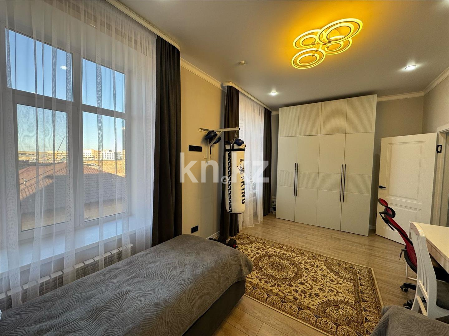 Продажа 4-комнатной квартиры, 121 м², ул. Таттимбета, дом  33/11 в Караганде - фото 7