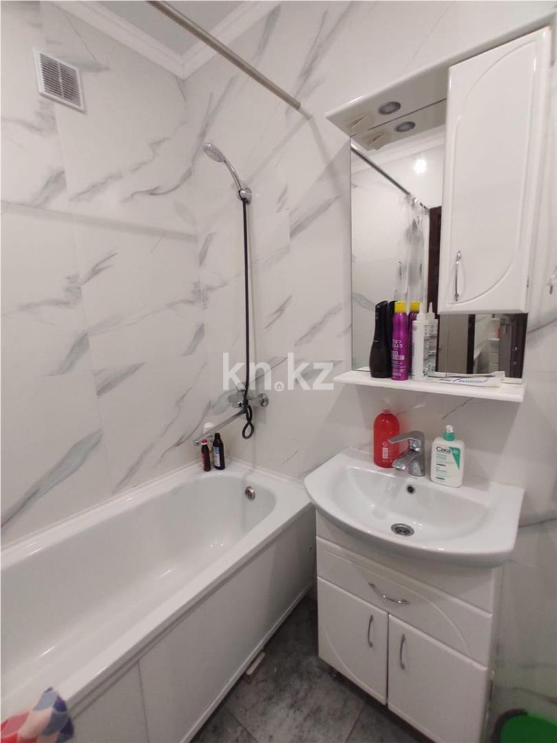Продажа 1-комнатной квартиры, 30 м², пр. Аль-Фараби в Астане - фото 5