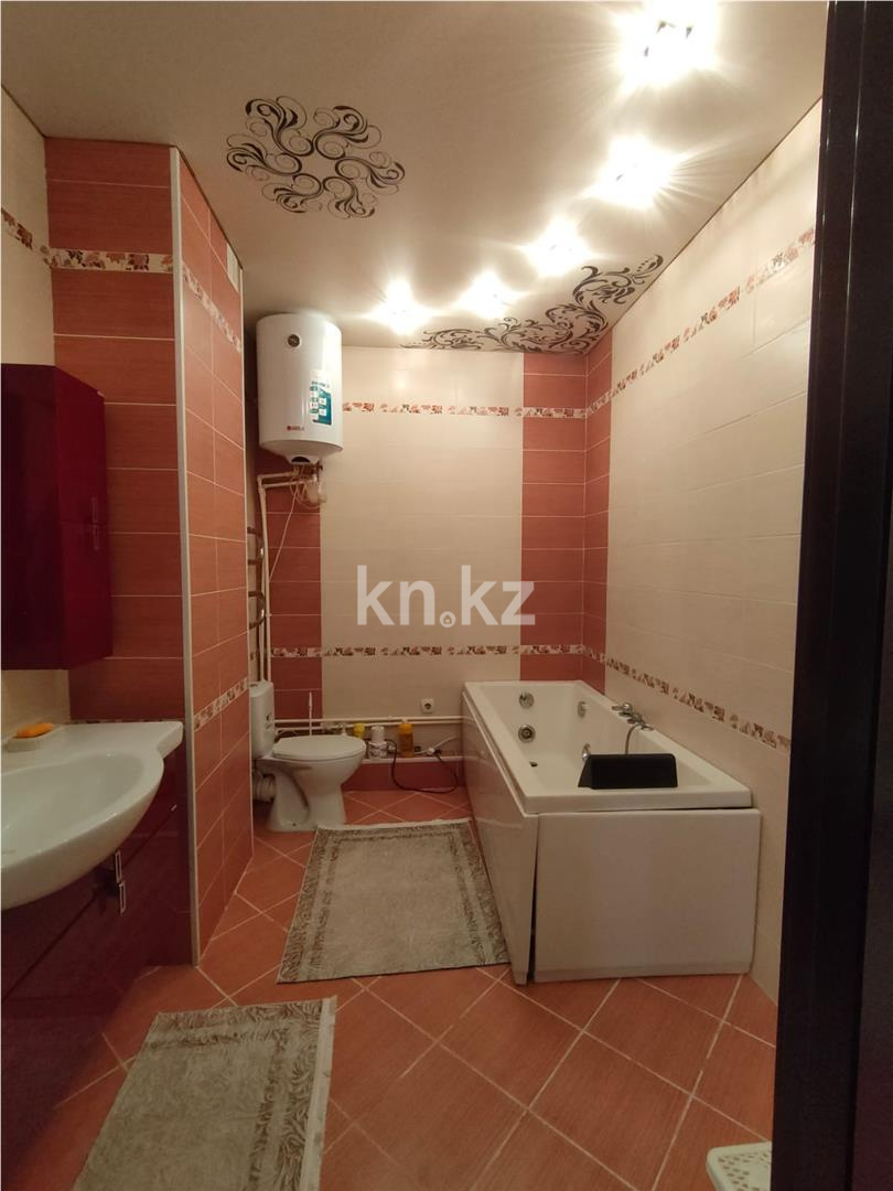 Продажа 2-комнатной квартиры, 77 м² в Караганде - фото 12