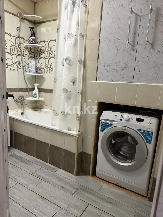 Продажа 4-комнатной квартиры, 61 м², мкр-н 22, дом  4 в Караганде - фото 6