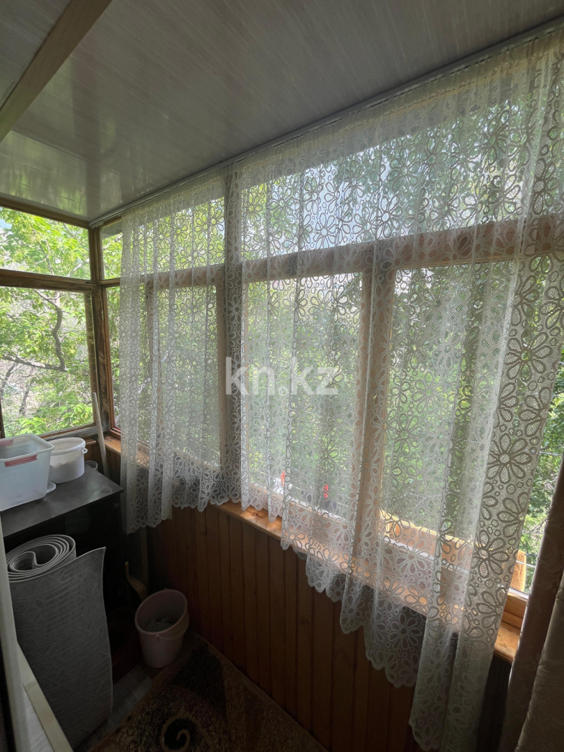 Продажа 3-комнатной квартиры, 62 м², пр. Республики, дом  38 в Караганде - фото 12