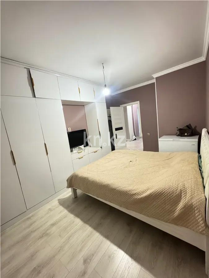 Продажа 3-комнатной квартиры, 80 м², пр. Момышулы, дом  27 в Астане - фото 2