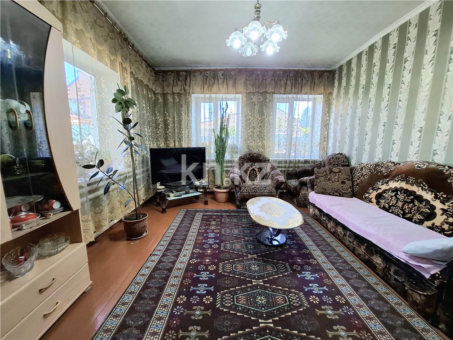 Продажа 4-комнатного дома, 64.1 м², ул. Юных Космонавтов в Темиртау