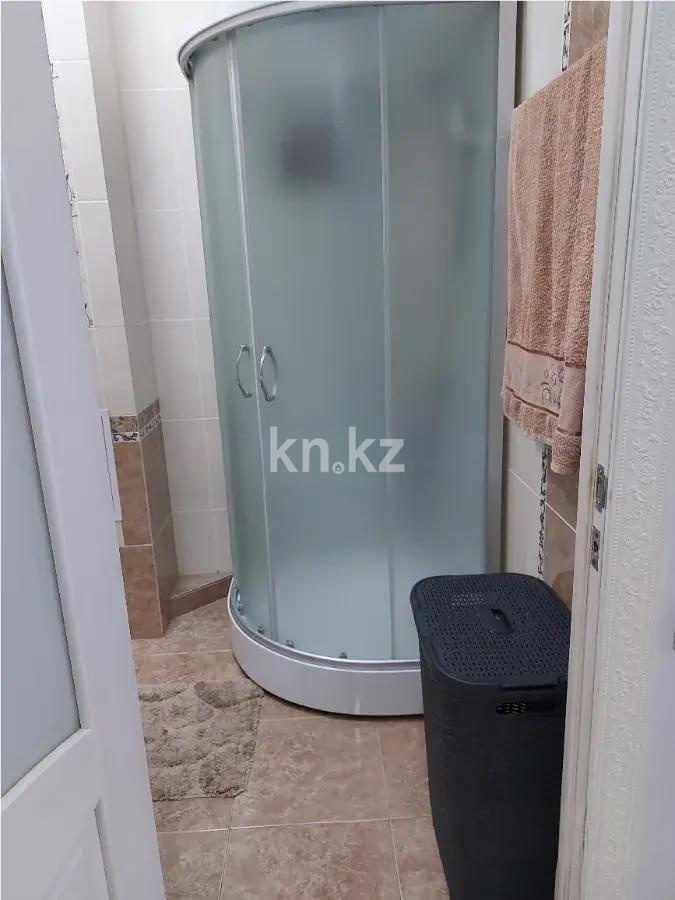 Продажа 3-комнатной квартиры, 75 м², ул. Ержанова, дом  18/6 в Караганде - фото 5