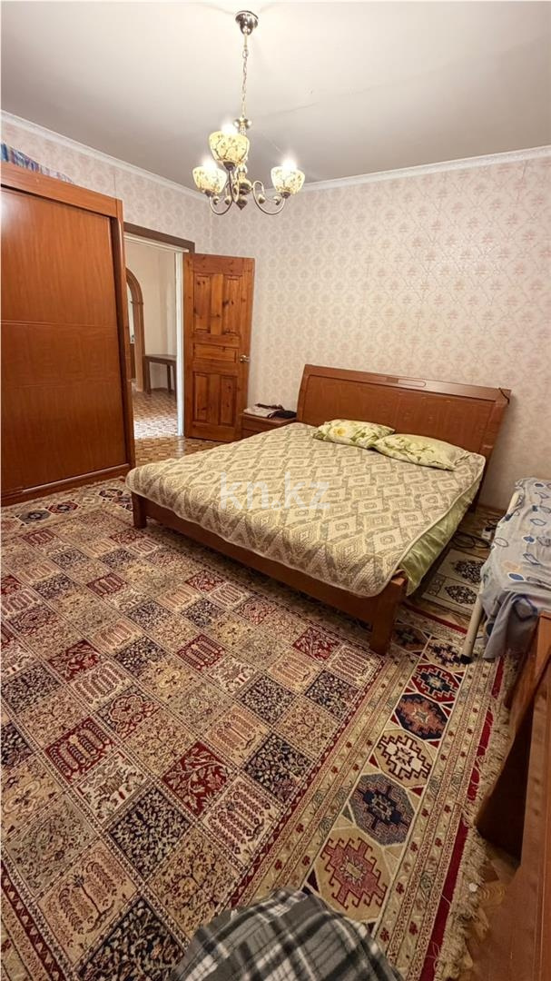 Продажа 3-комнатной квартиры, 63 м² в Караганде