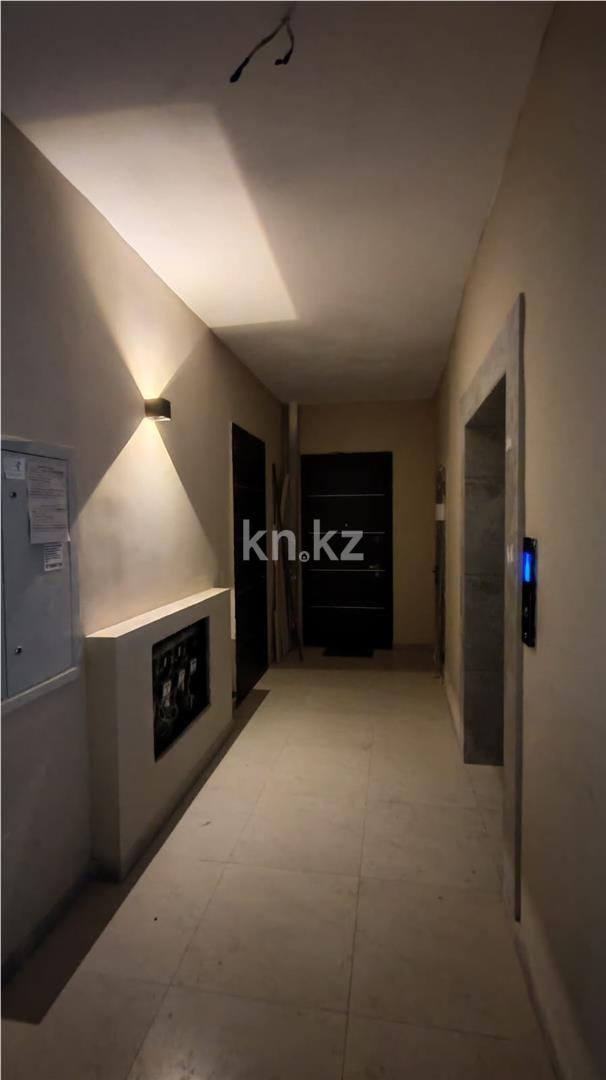 Продажа 3-комнатной квартиры, 94 м², 137 учетный квартал, дом  787 в Караганде - фото 7