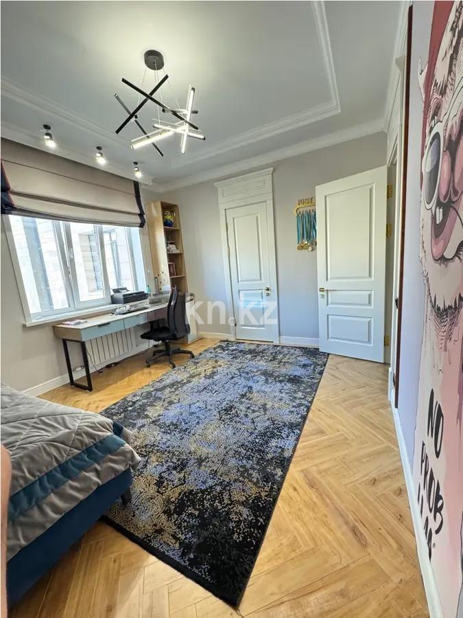 Продажа 4-комнатной квартиры, 148 м², ул. Керей, Жанибек хандар, дом  2 в Астане - фото 4