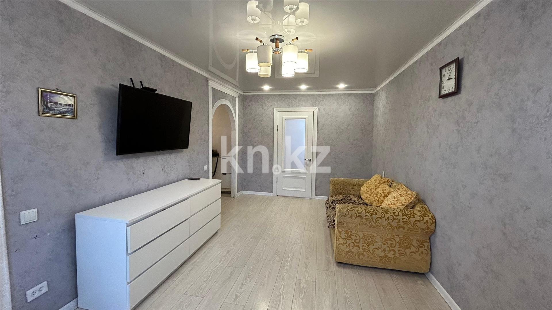 Продажа 2-комнатной квартиры, 45 м², ул. Язева в Караганде - фото 2