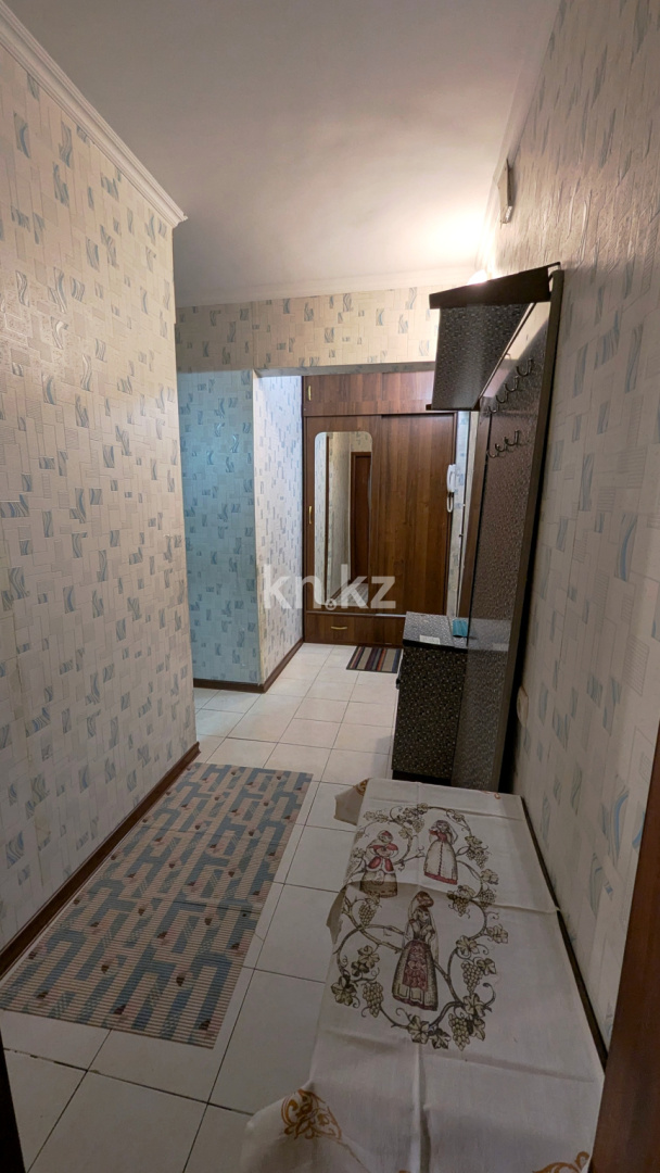 Аренда 2-комнатной квартиры, 41 м², мкр-н Коктем-1, дом  23 в Алматы - фото 11