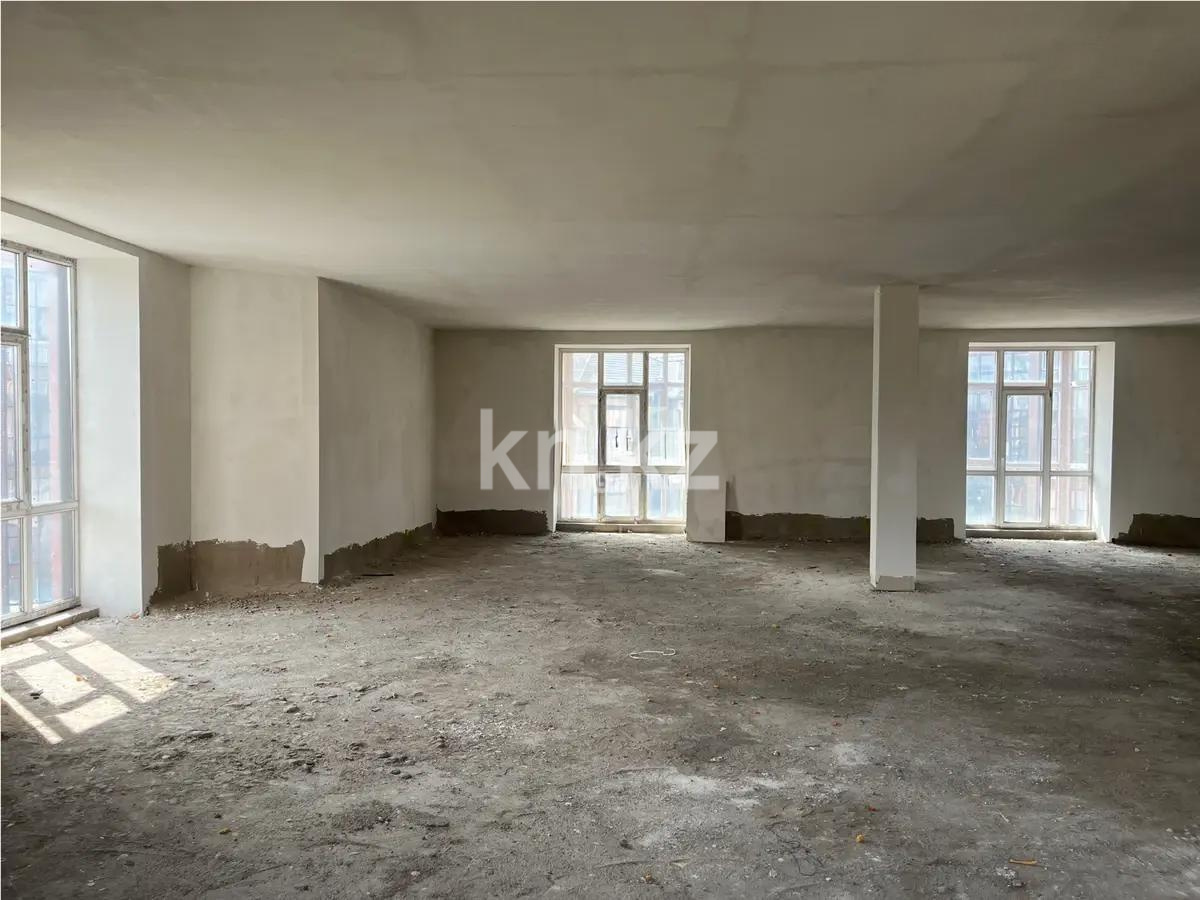 Продажа 4-комнатной квартиры, 169 м², ул. Ботаническая, дом  12/11 в Караганде - фото 2