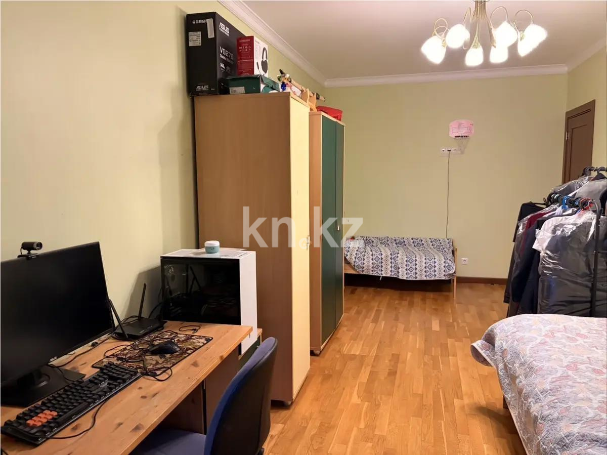 Продажа 4-комнатной квартиры, 117.3 м², ул. Туркестан, дом  30/1 в Астане - фото 4