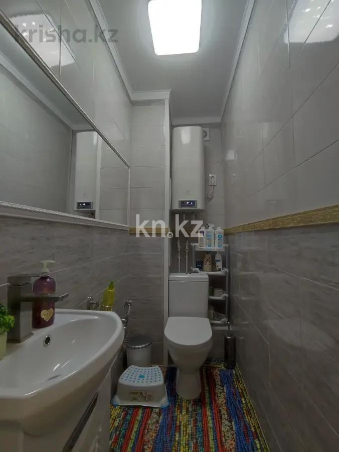 Продажа 4-комнатной квартиры, 110 м², ул. Муканова в Караганде - фото 13