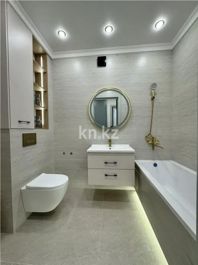 Продажа 2-комнатной квартиры, 70 м², ул. Нажимеденова, дом  15 в Астане - фото 3