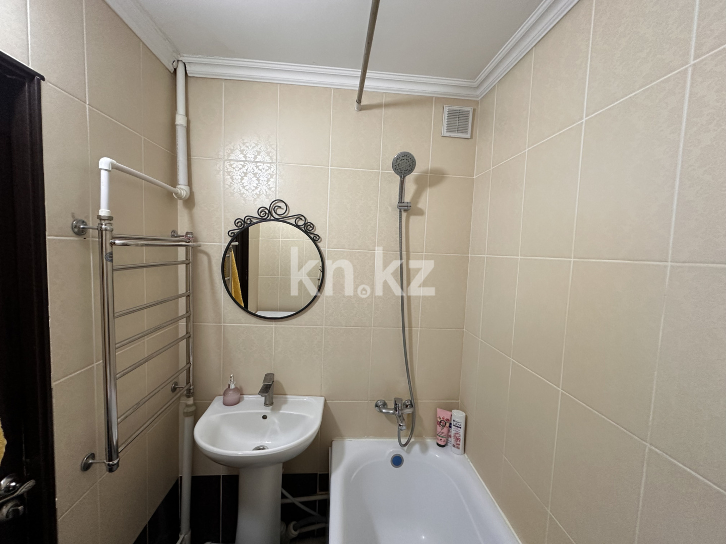 Продажа 3-комнатной квартиры, 67.5 м², ул. Таттимбета, дом  13 в Караганде - фото 5