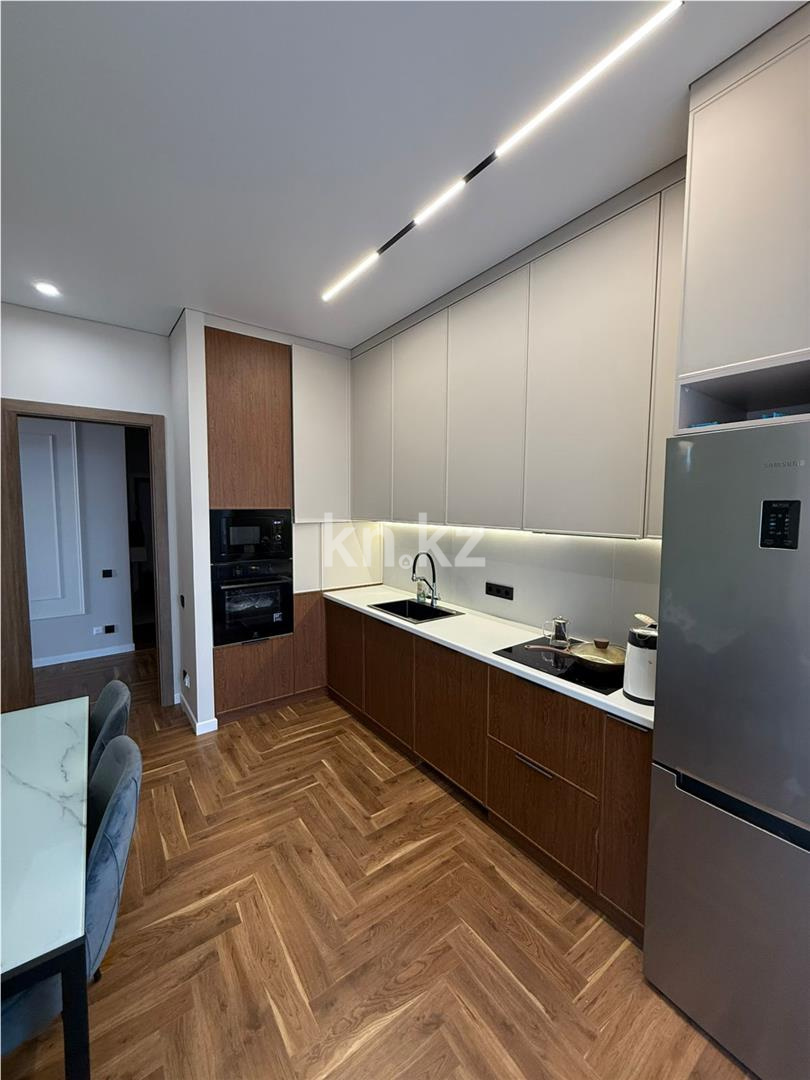 Продажа 2-комнатной квартиры, 65 м², ул. Букетова в Караганде - фото 2