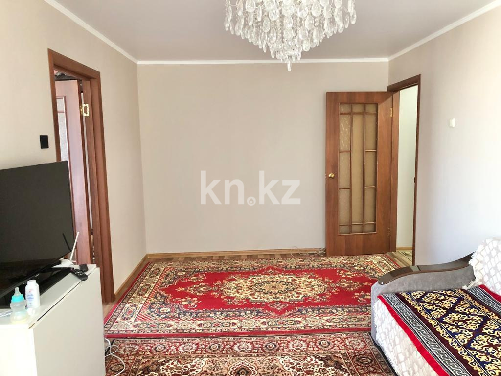 Продажа 4-комнатной квартиры, 61 м², мкр-н 16 в Караганде - фото 4