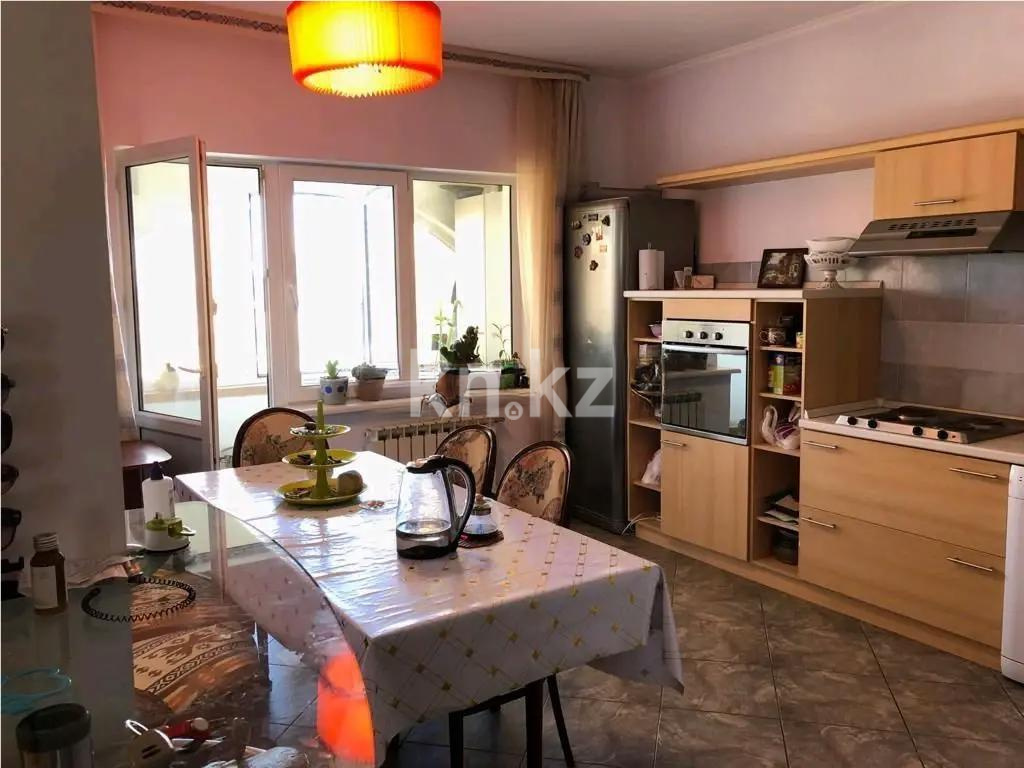 Продажа 4-комнатной квартиры, 144 м², пр. Кабанбай батыра, дом  19 в Астане - фото 4