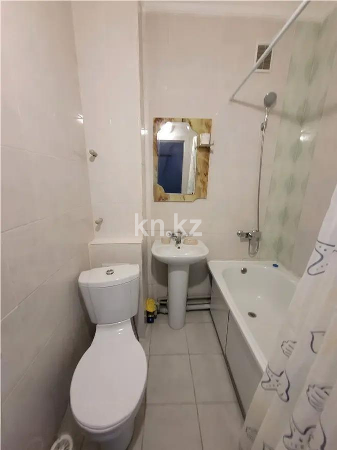 Продажа 1-комнатной квартиры, 37 м², пр. Кошкарбаева, дом  25 в Астане - фото 3