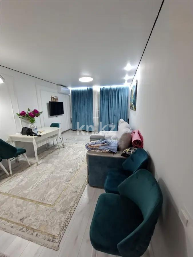 Продажа 2-комнатной квартиры, 47 м², мкр-н Аккент, дом  100 в Алматы