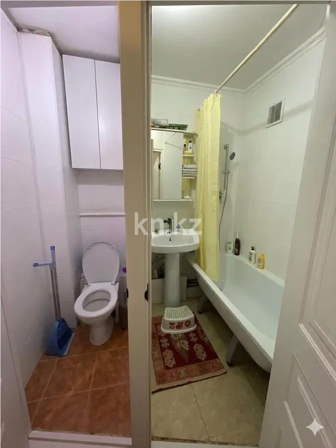 Продажа 3-комнатной квартиры, 63 м² в Алматы - фото 4
