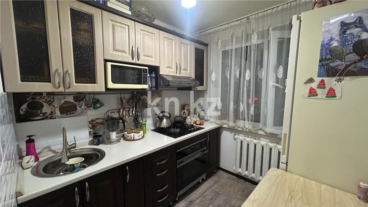 Продажа 3-комнатной квартиры, 61 м², мкр-н 19 в Караганде - фото 7