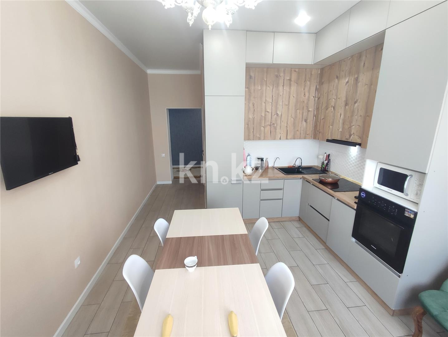 Продажа 3-комнатной квартиры, 100 м², ул. Таттимбета, дом  19/14 в Караганде - фото 11