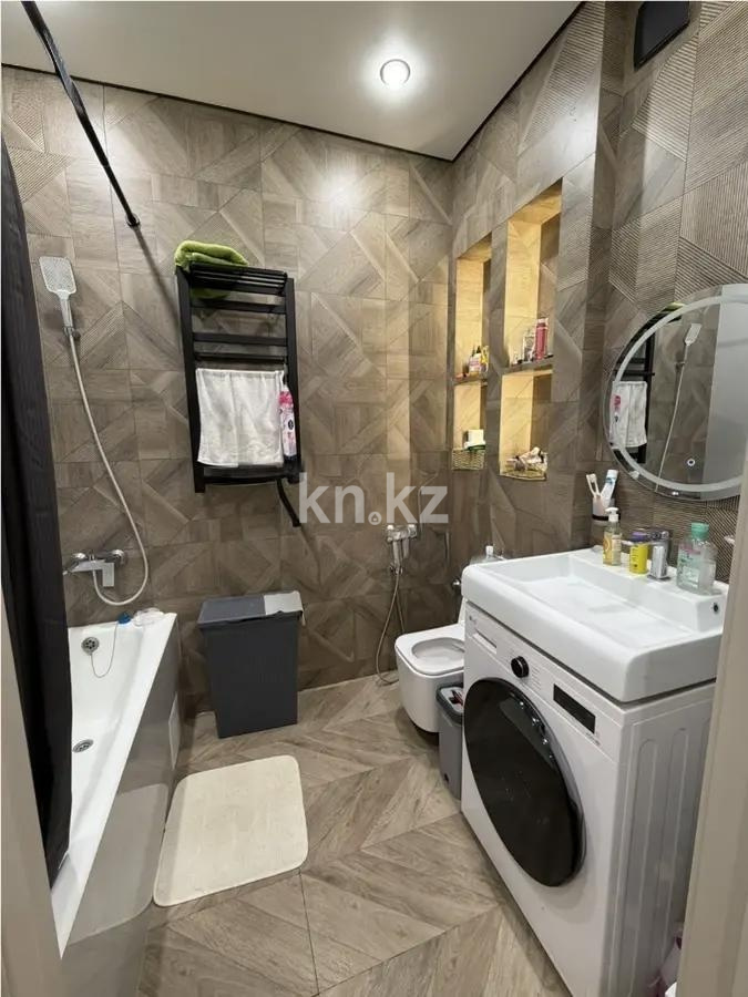 Продажа 2-комнатной квартиры, 51.6 м² в Алматы - фото 4