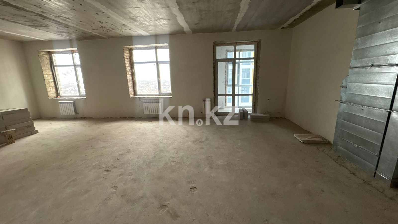 Продажа 2-комнатной квартиры, 71 м², ул. Букетова, дом  3/3 в Караганде - фото 6