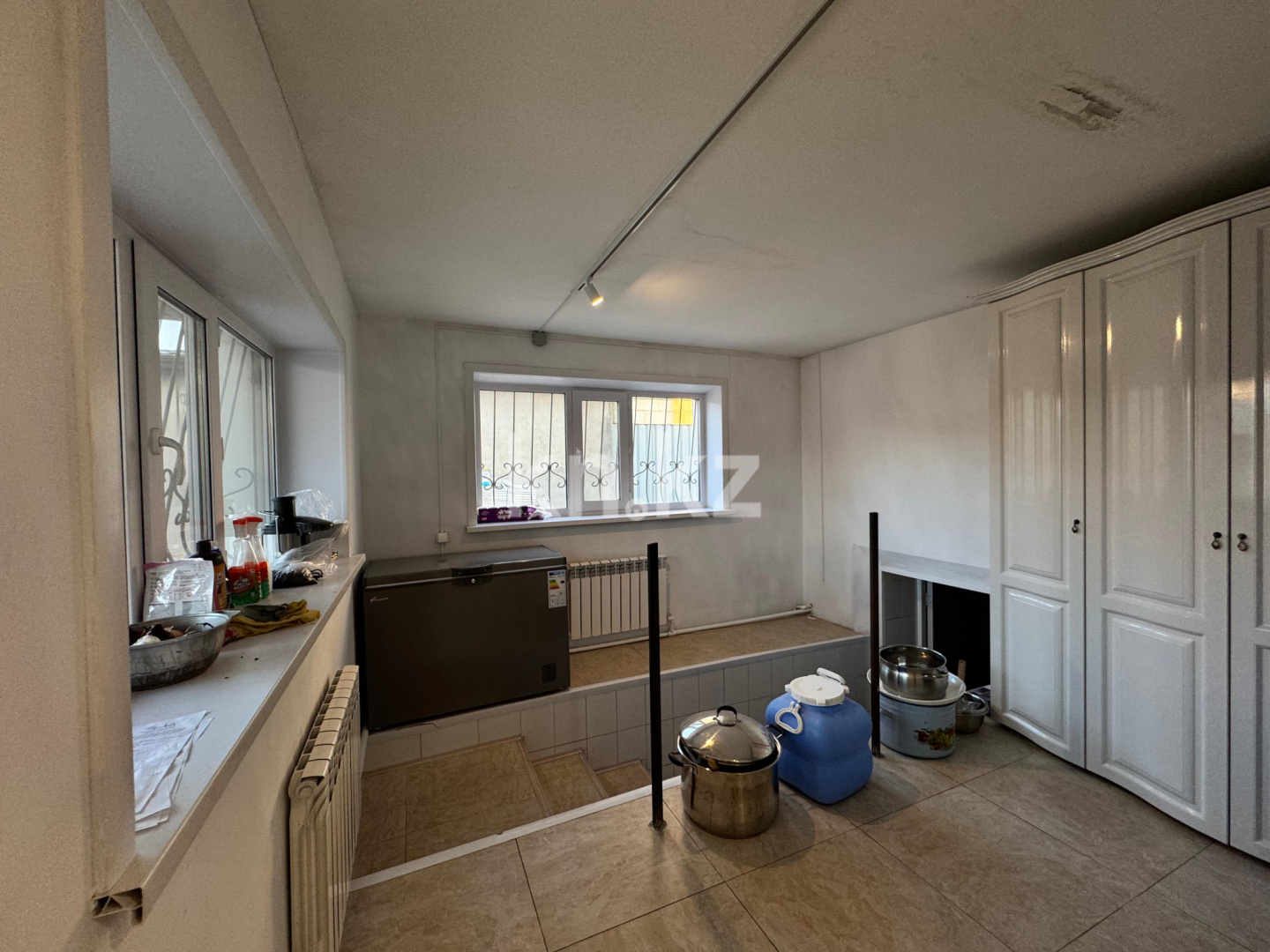 Продажа 6-комнатного дома, 343 м², ул. Карибжанова в Караганде - фото 29