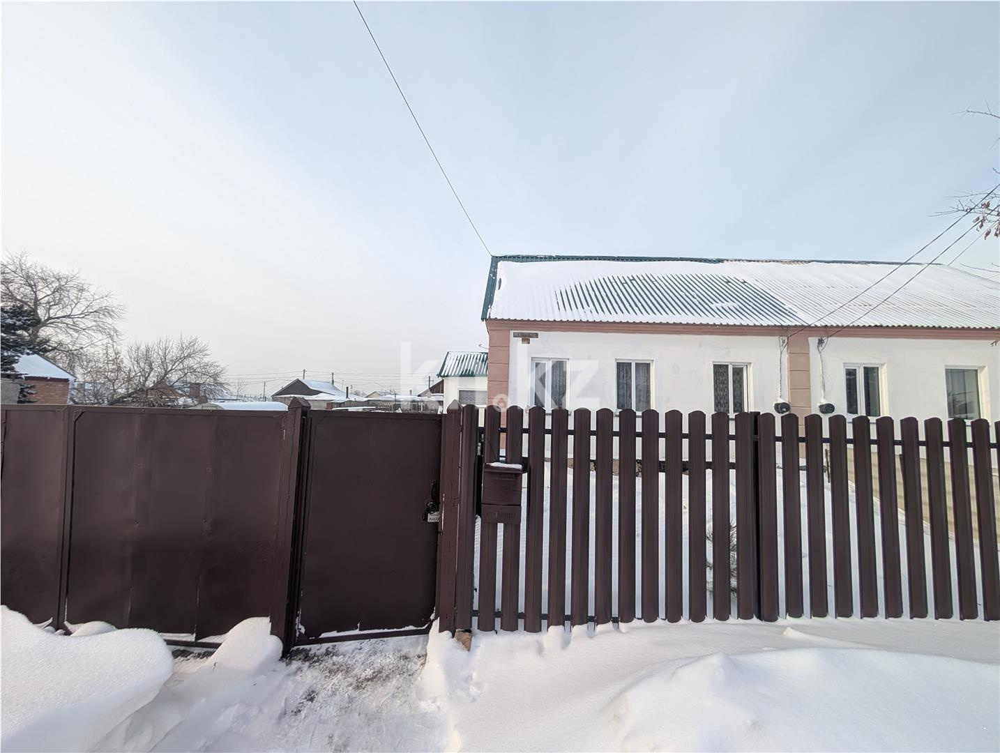 Продажа 4-комнатного дома, 49 м² в Караганде