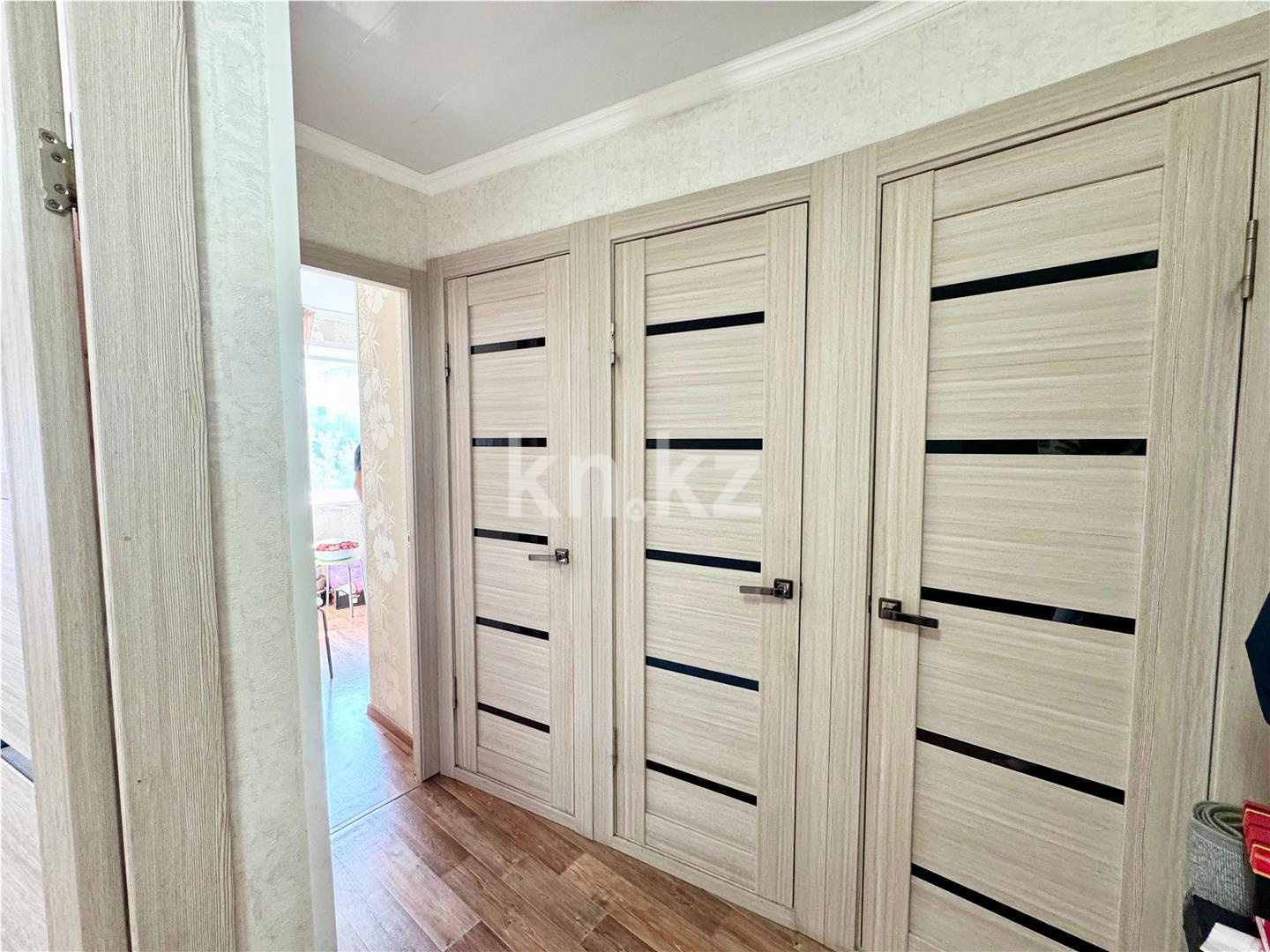 Продажа 2-комнатной квартиры, 43 м², ул. Университетская, дом  15 в Караганде - фото 8