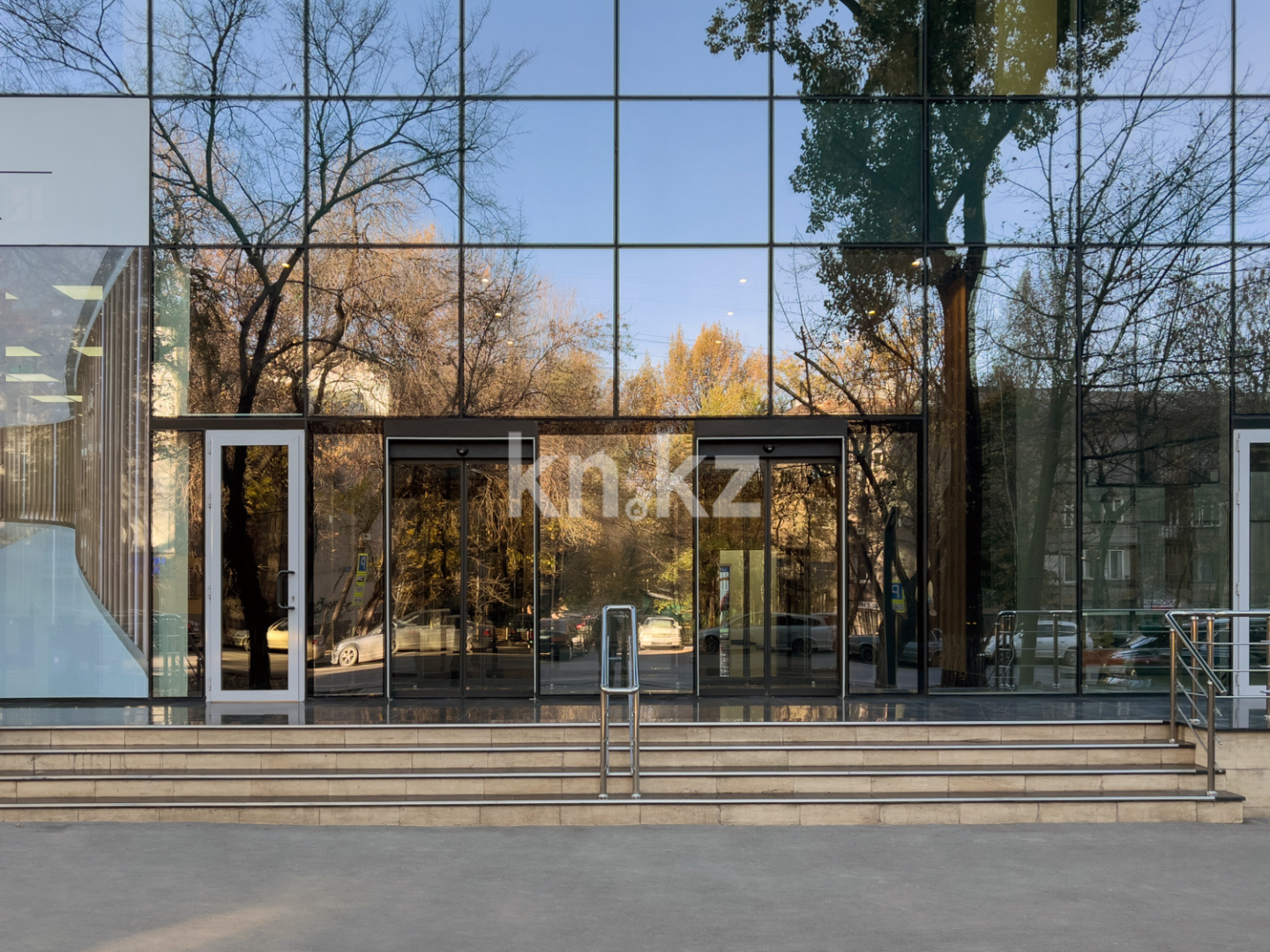 Аренда , ул. Наурызбай батыра, дом  17А в Алматы - фото 7