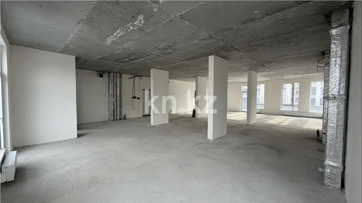 Продажа 4-комнатной квартиры, 180 м² в Алматы