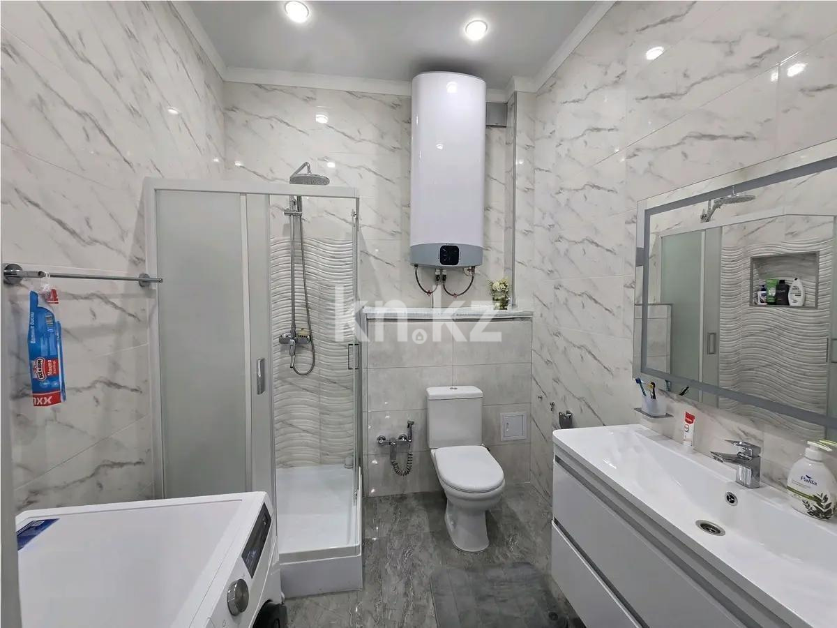 Продажа 3-комнатной квартиры, 78 м², ул. Ермекова, дом  102/1 в Караганде - фото 5