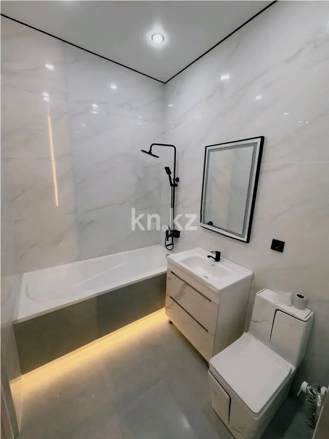 Продажа 2-комнатной квартиры, 62 м², пр. Райымбека, дом  348/1 в Алматы - фото 4