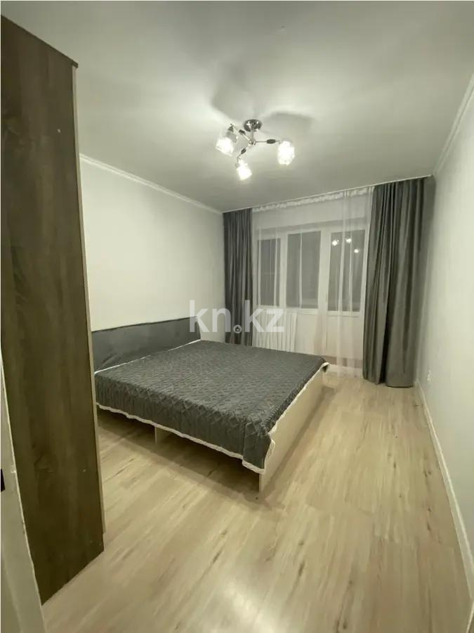 Продажа 3-комнатной квартиры, 70.9 м², мкр-н Аксай-3б, дом  2 в Алматы - фото 2