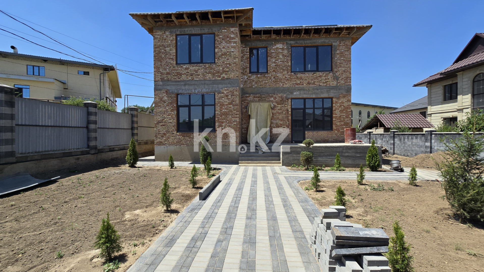 Продажа 5-комнатного дома, 225.7 м², улица Жетысу, дом  91 в Алматинской области
