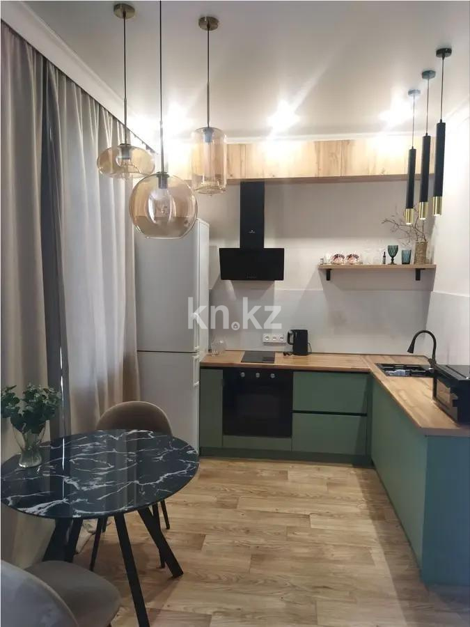 Продажа 1-комнатной квартиры, 43 м², ул. Абая, дом  6 в Караганде - фото 4