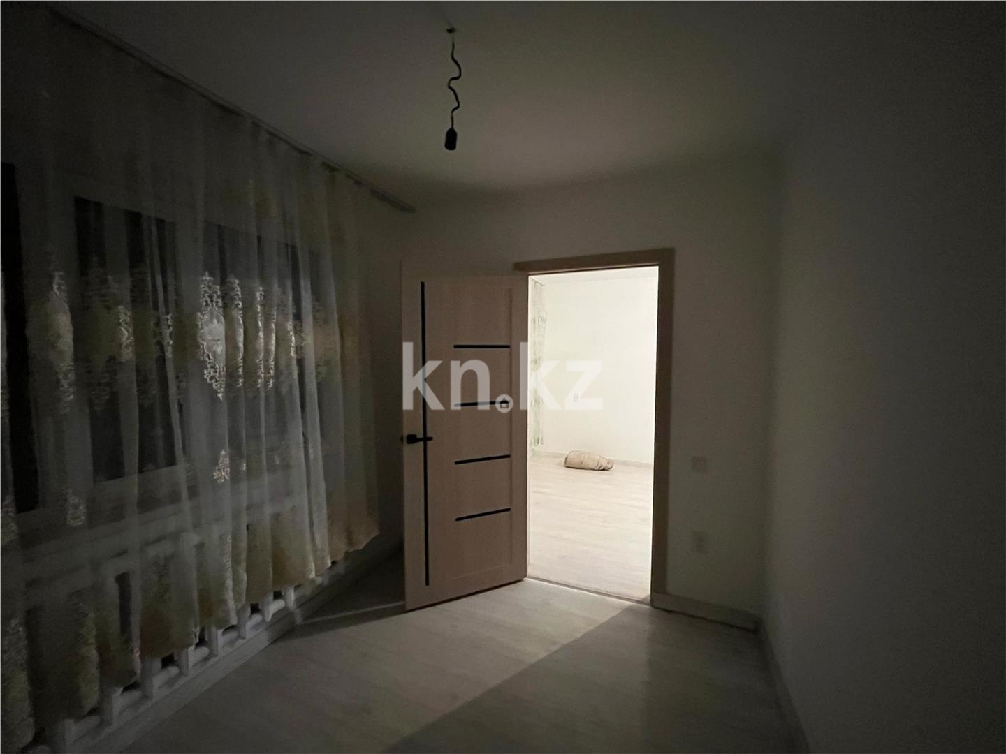 Продажа 3-комнатной квартиры, 43 м², мкр-н 15 в Караганде - фото 3