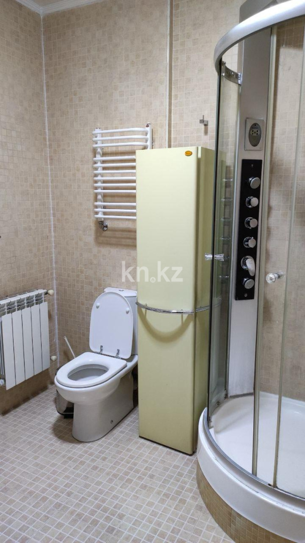 Аренда 3-комнатной квартиры, 175 м² в Алматы - фото 18