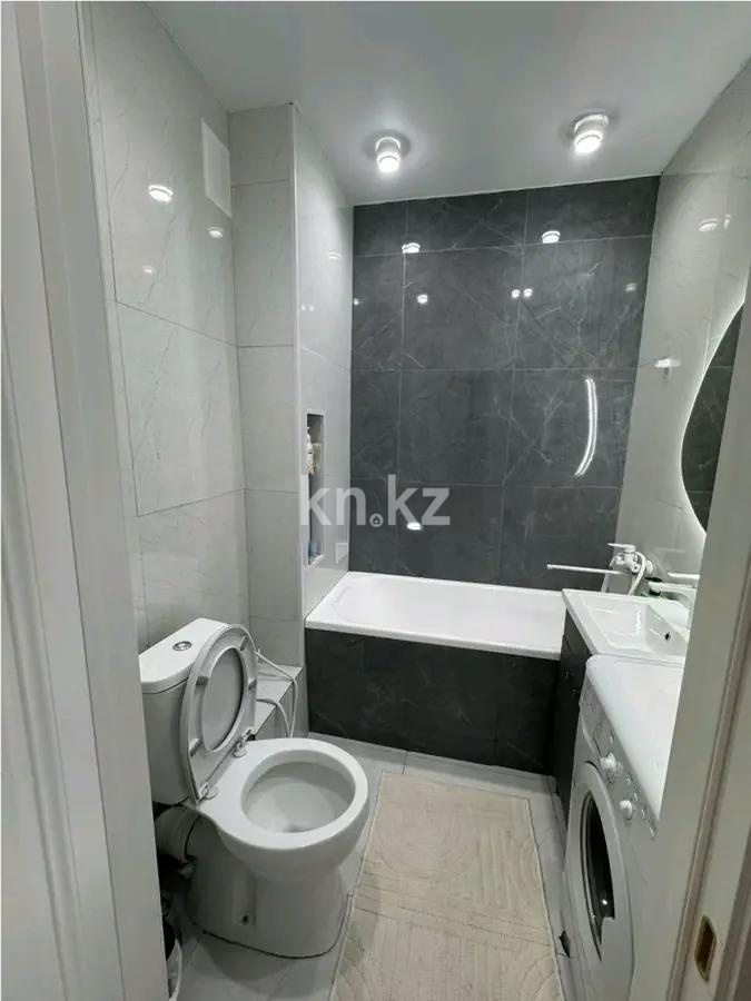 Продажа 2-комнатной квартиры, 61 м², ул. Мустафа Шокай, дом  107 в Астане - фото 6