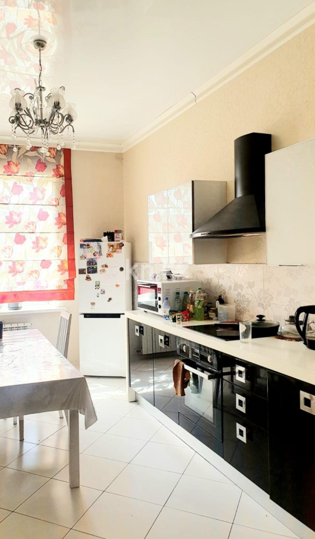 Продажа 6-комнатного дома, 428 м², ул. Ермекова в Караганде - фото 11