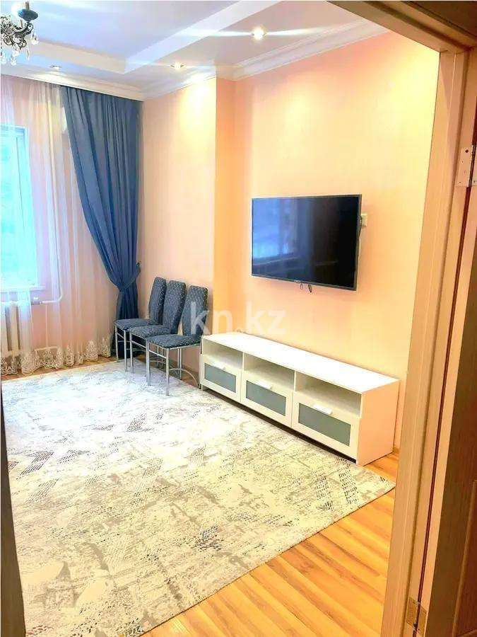 Продажа 2-комнатной квартиры, 63 м², ул. Сауран, дом  3/1 в Астане