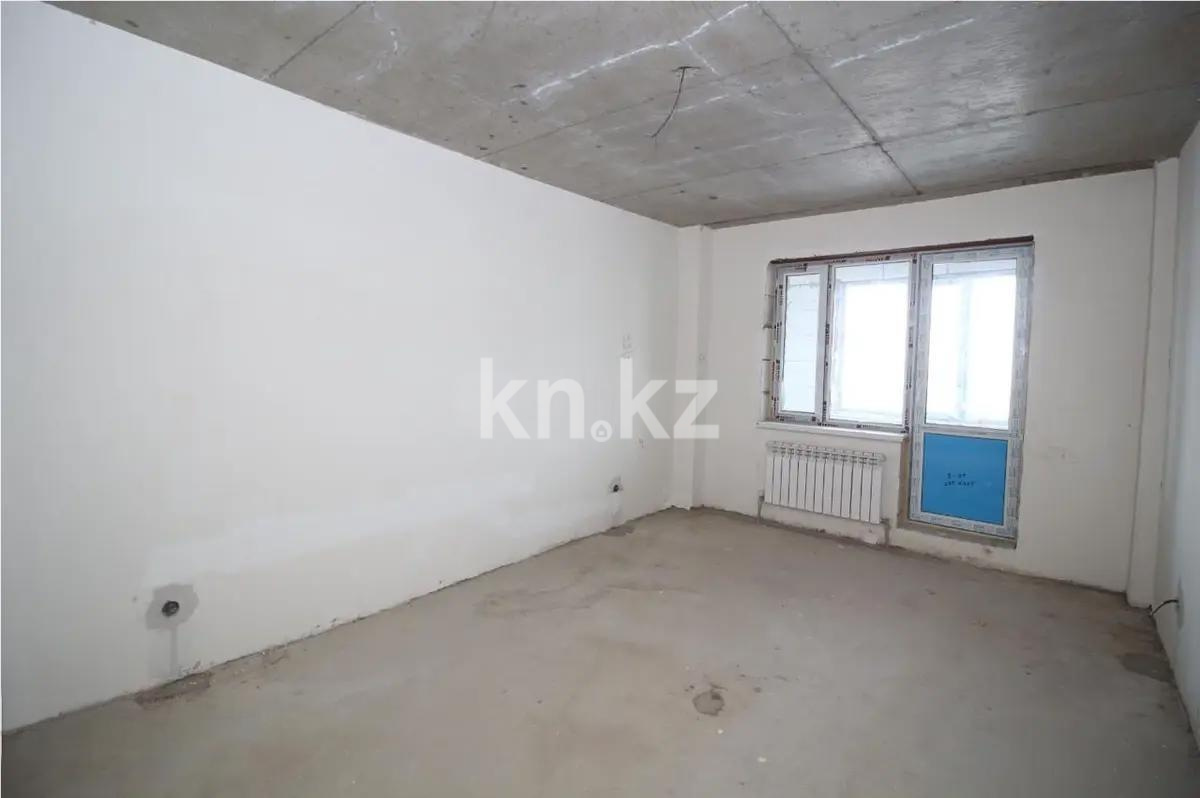 Продажа 4-комнатной квартиры, 175 м², ул. Тулебаева, дом  5 в Астане - фото 2