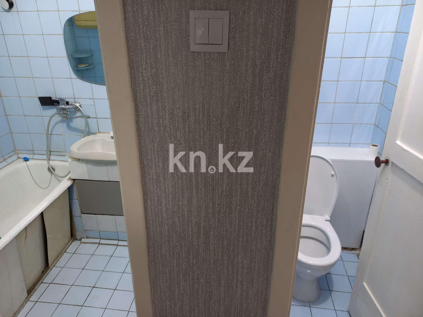 Продажа 2-комнатной квартиры, 57 м² в Алматы - фото 16