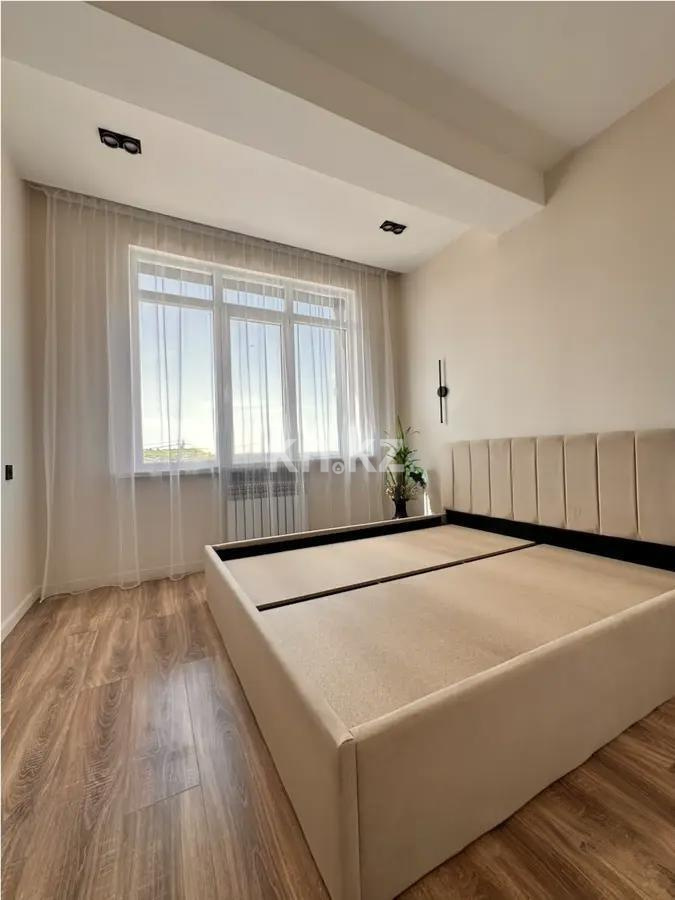 Продажа 2-комнатной квартиры, 62 м², ул. 7-я, дом  142/92 стр в Алматы