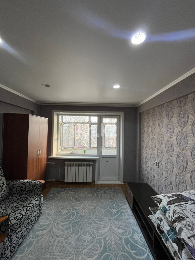 Аренда 2-комнатной квартиры, 46 м², ул. Бурова, дом  41 в Усть-Каменогорске - фото 3