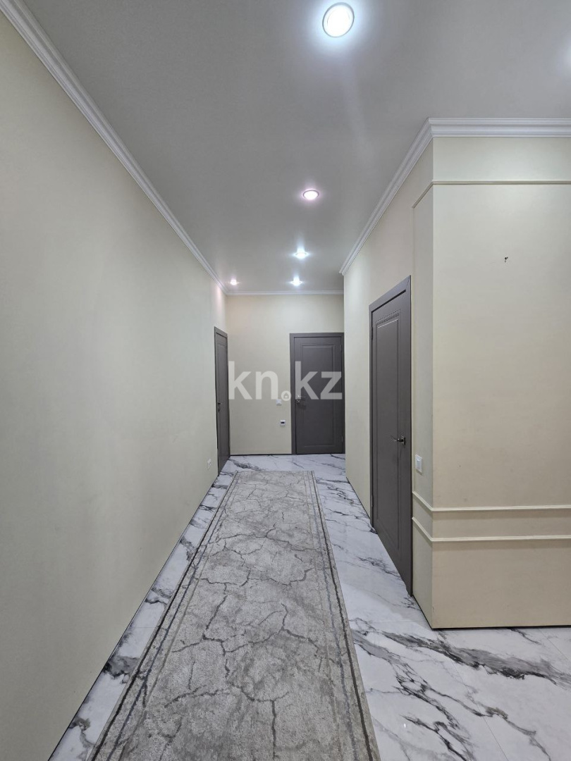 Продажа 3-комнатной квартиры, 111 м², ул. Утепова в Алматы - фото 21