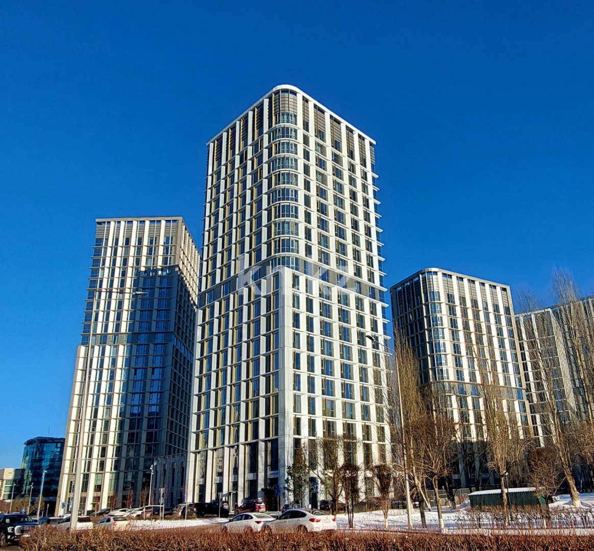 Продажа 4-комнатной квартиры, 157 м² в Астане - фото 2