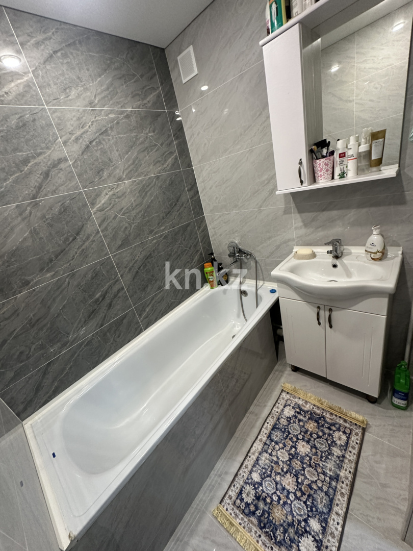 Продажа 2-комнатной квартиры, 49 м² в Караганде - фото 16